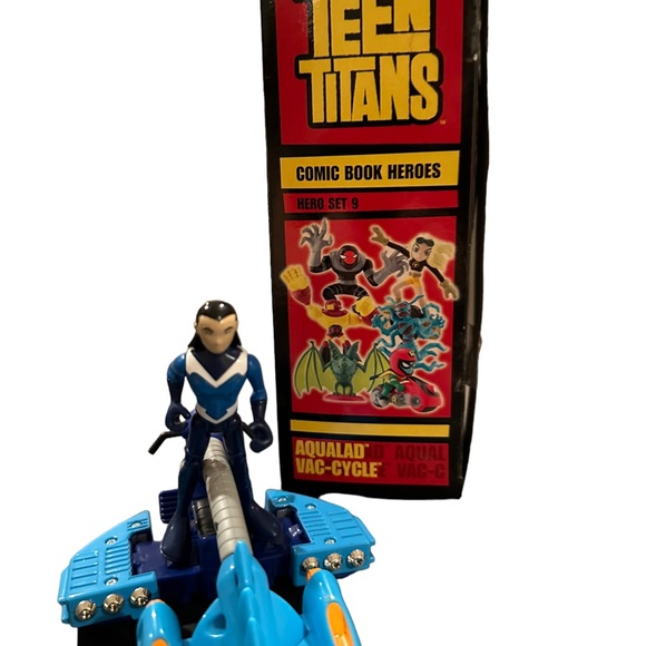 Teen Titans Aqualad Vac-Cycle Action Figure and Vehicle DC Comics 2004 Toy RARE - Picture 6 of 7